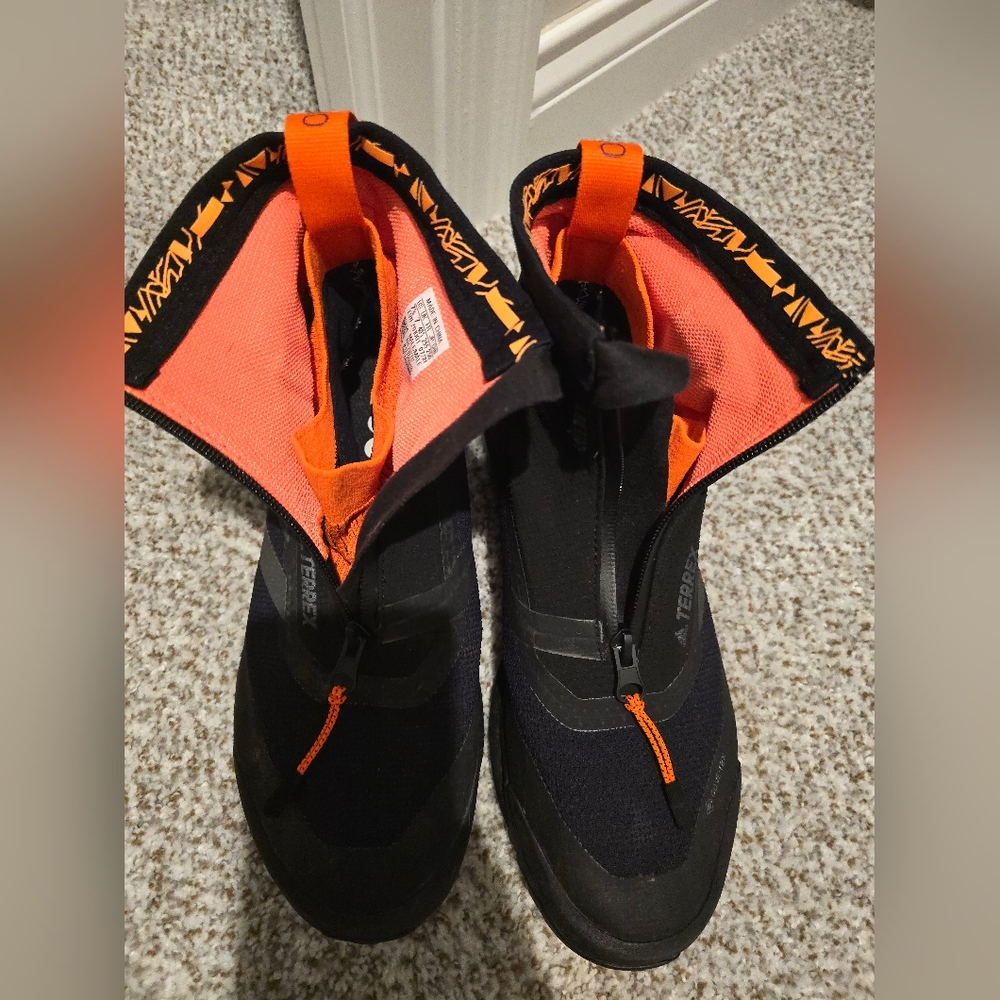Adidas Terrex Free Hiker Cold.RDY hiking boot - Picture 4 of 10